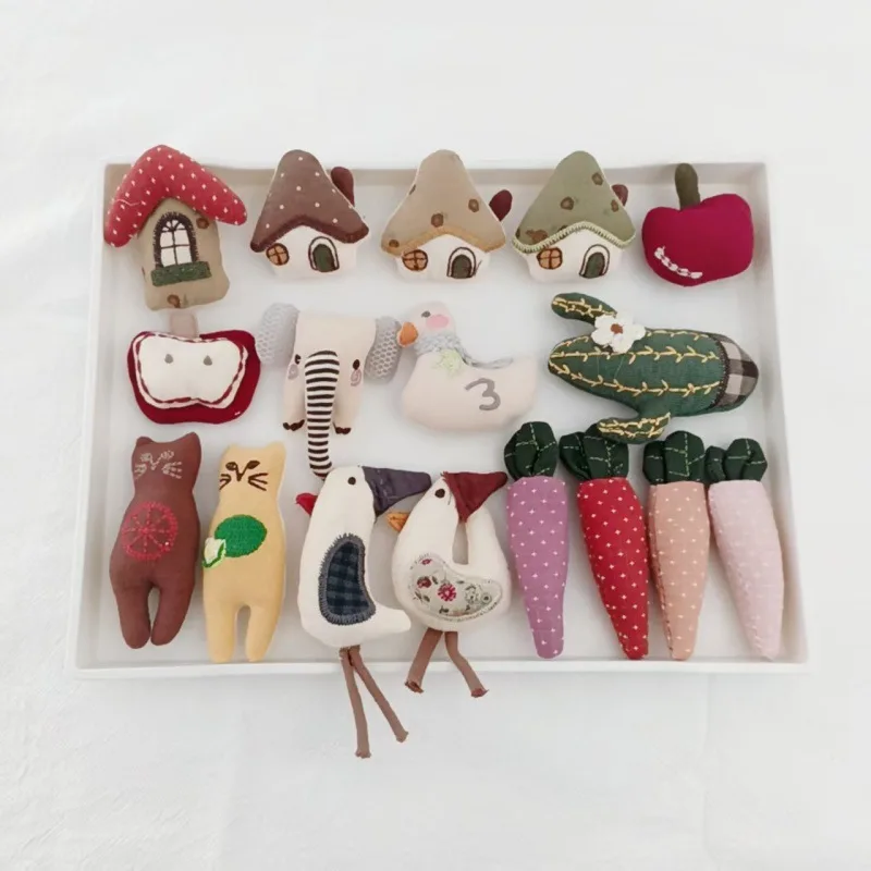 Winter Clothing Accessories - Adorabile Spilla a Forma di Anatra