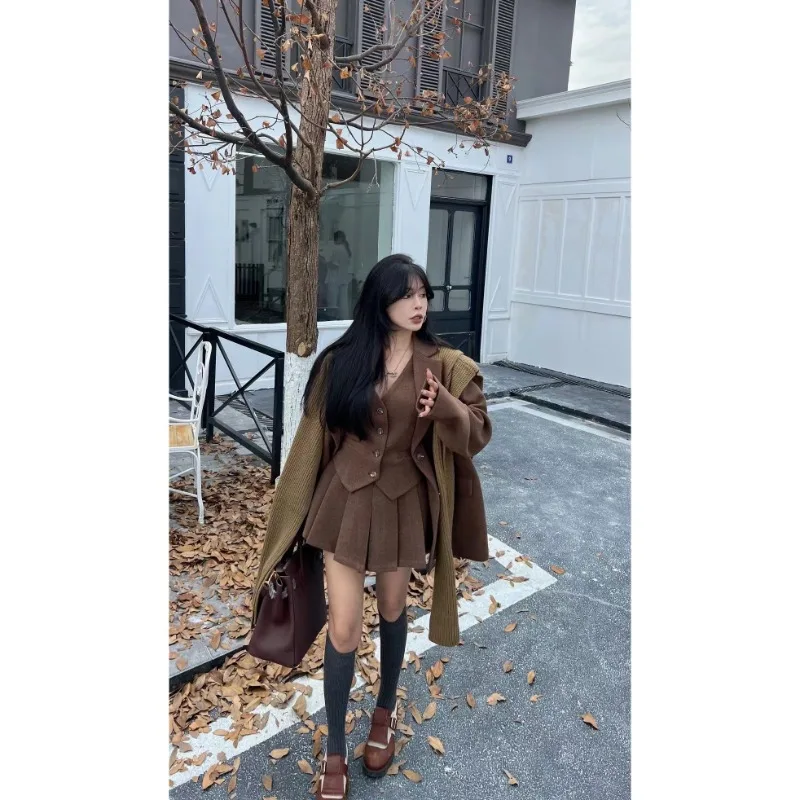 Shpmishal Set Tre Pezzi di Alt - Winter Clothing For Sale recensione e prezzo