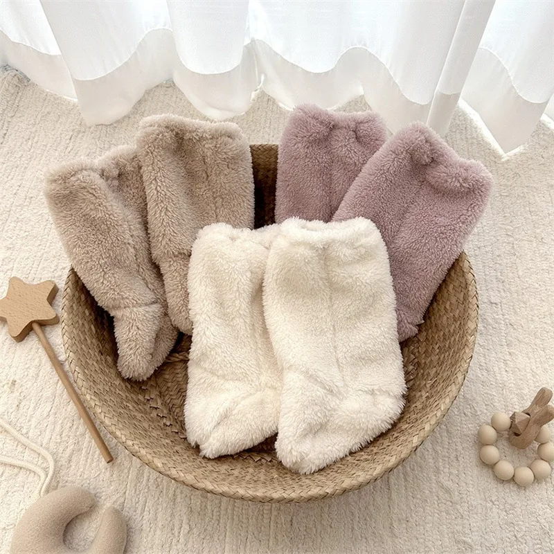 Caldi calzini invernali per ba - Winter Clothing Accessories recensione e prezzo