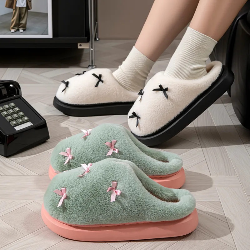 Pantofole con fiocco da donna  - Winter Clothing Material recensione e prezzo