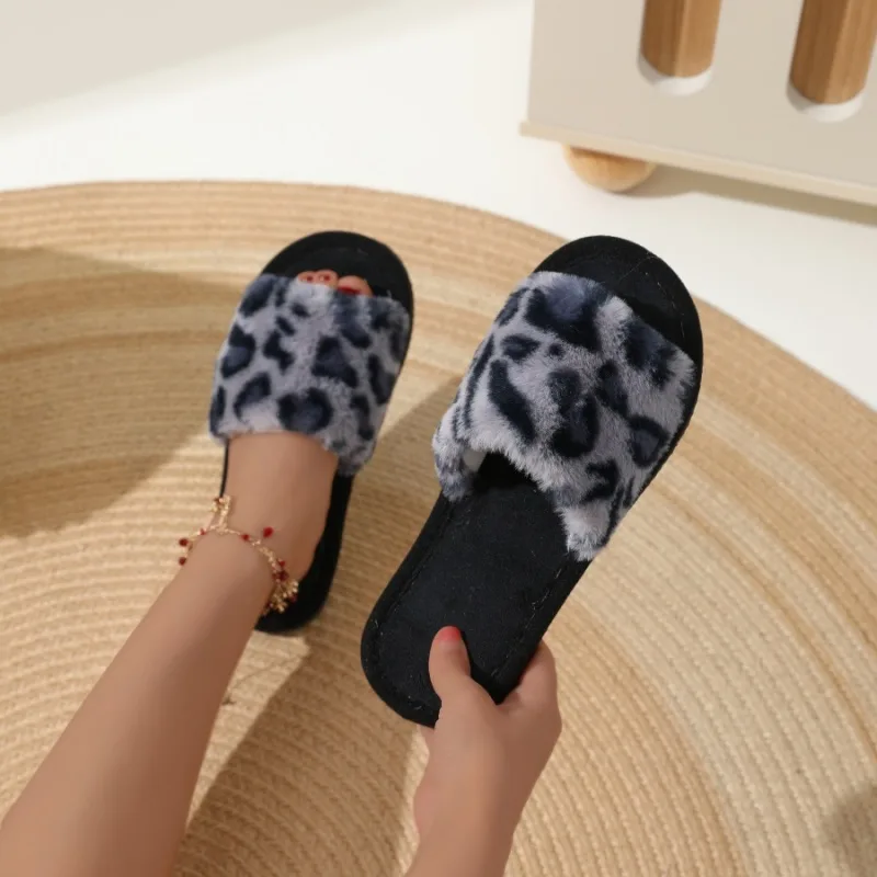 2025 Pantofole invernali calde - Winter Clothing Material recensione e prezzo