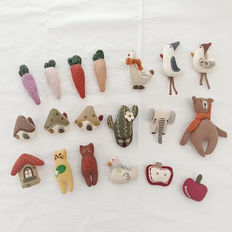 Adorabile Spilla a Forma di An - Winter Clothing Accessories recensione e prezzo