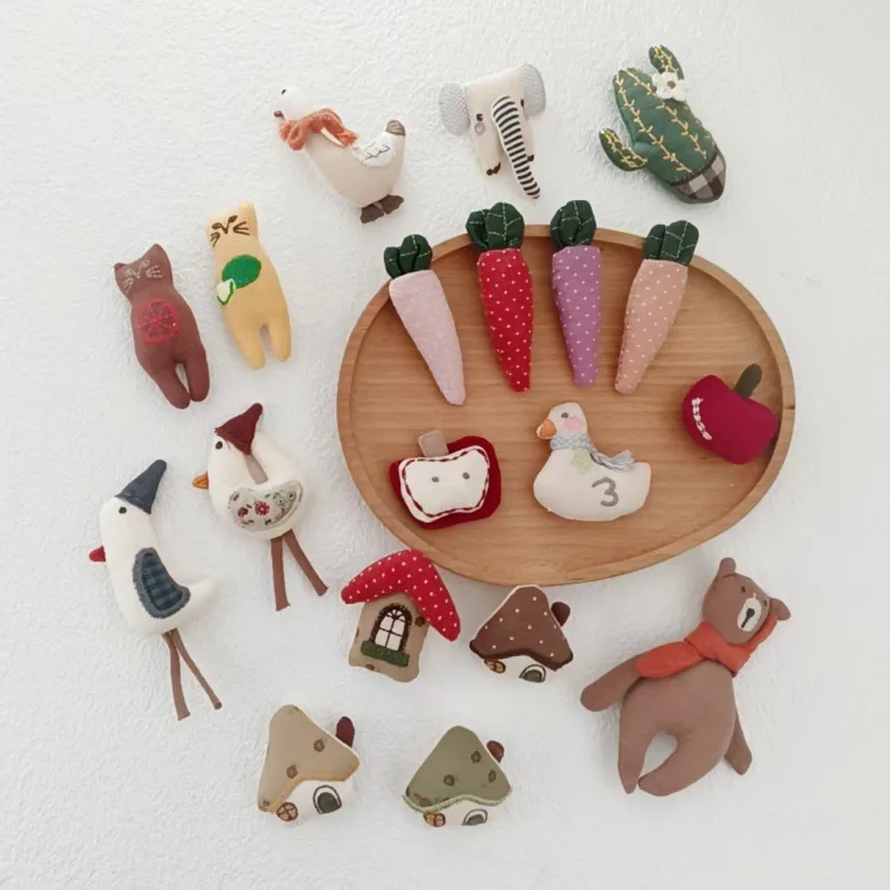 Adorabile Spilla a Forma di An - Winter Clothing Accessories recensione e prezzo